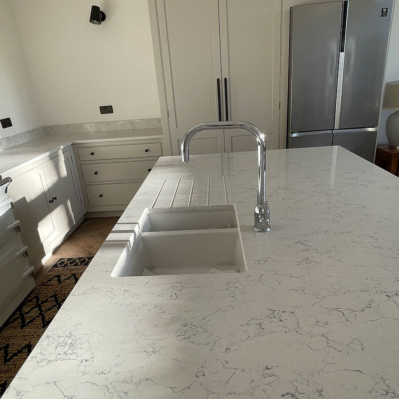 How To Keep Quartz Kitchen Worktops In The Best Condition   Quartz Kitchen Worktop 4 800x800 1 